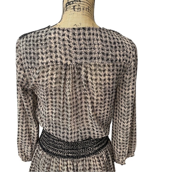 Anthropologie Vanessa Virginia Tan Black Smocked Waist Dress Size XS - Picture 11 of 16